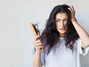 ÝUKALYP BAŞLAN SAÇY NÄDIP HALAS ETMELI?